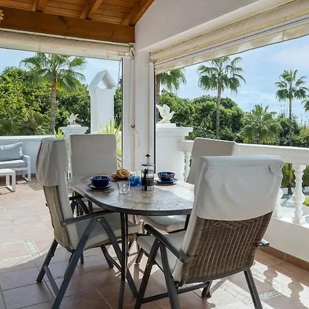 Rabat 8 Oasis Daire Nerja