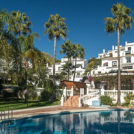 Rabat 8 Oasis Apartment Nerja